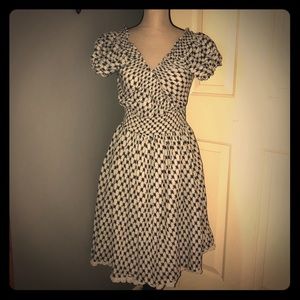 👗MODA INTERNATIONAL SZ M CAP SLEEVE LINED DRESS